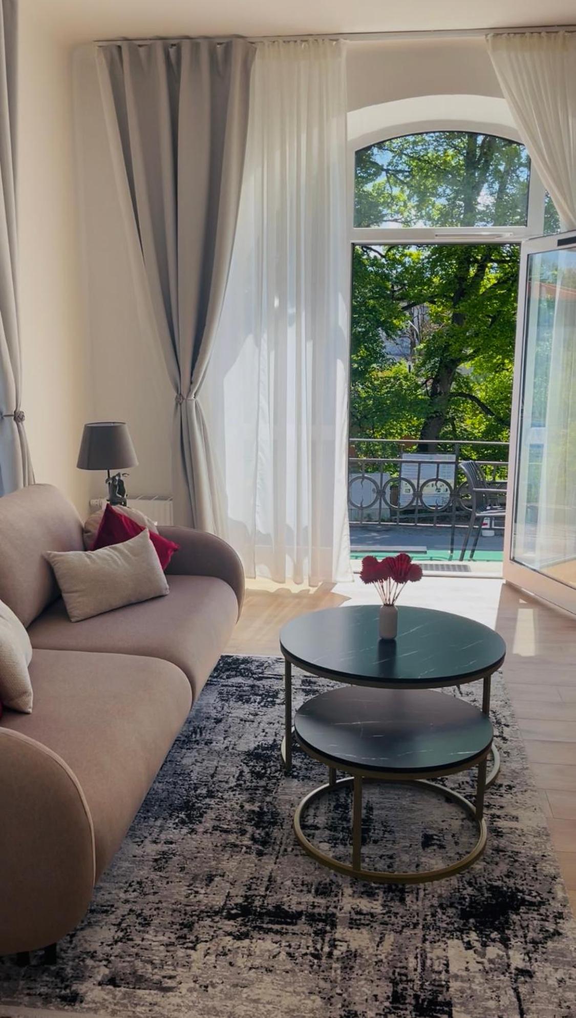 Liebelei Miesbach - Boutique-Apartment Mit Terrasse Im Zentrum Εξωτερικό φωτογραφία